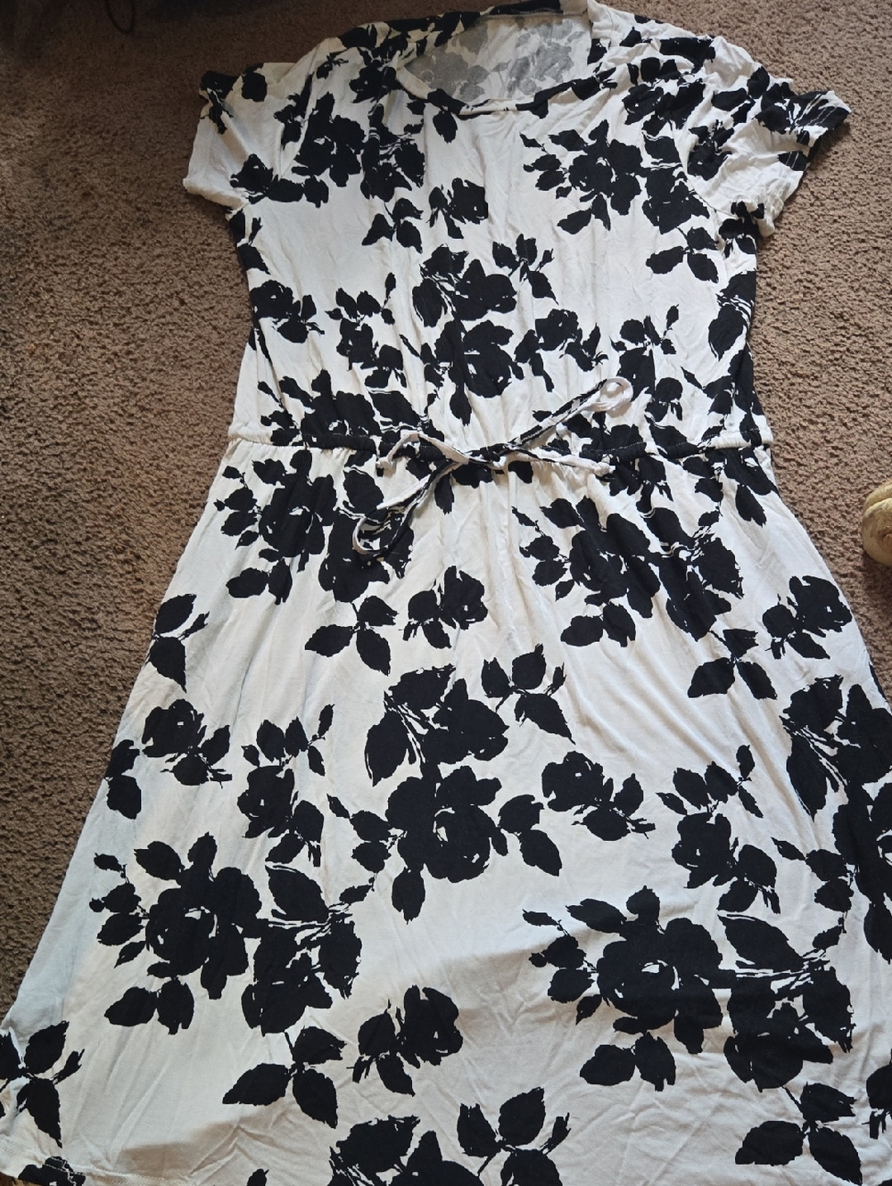 Simier Fariry Black & White Floral Tie-Waist Midi Dress Viscose Plus 💫